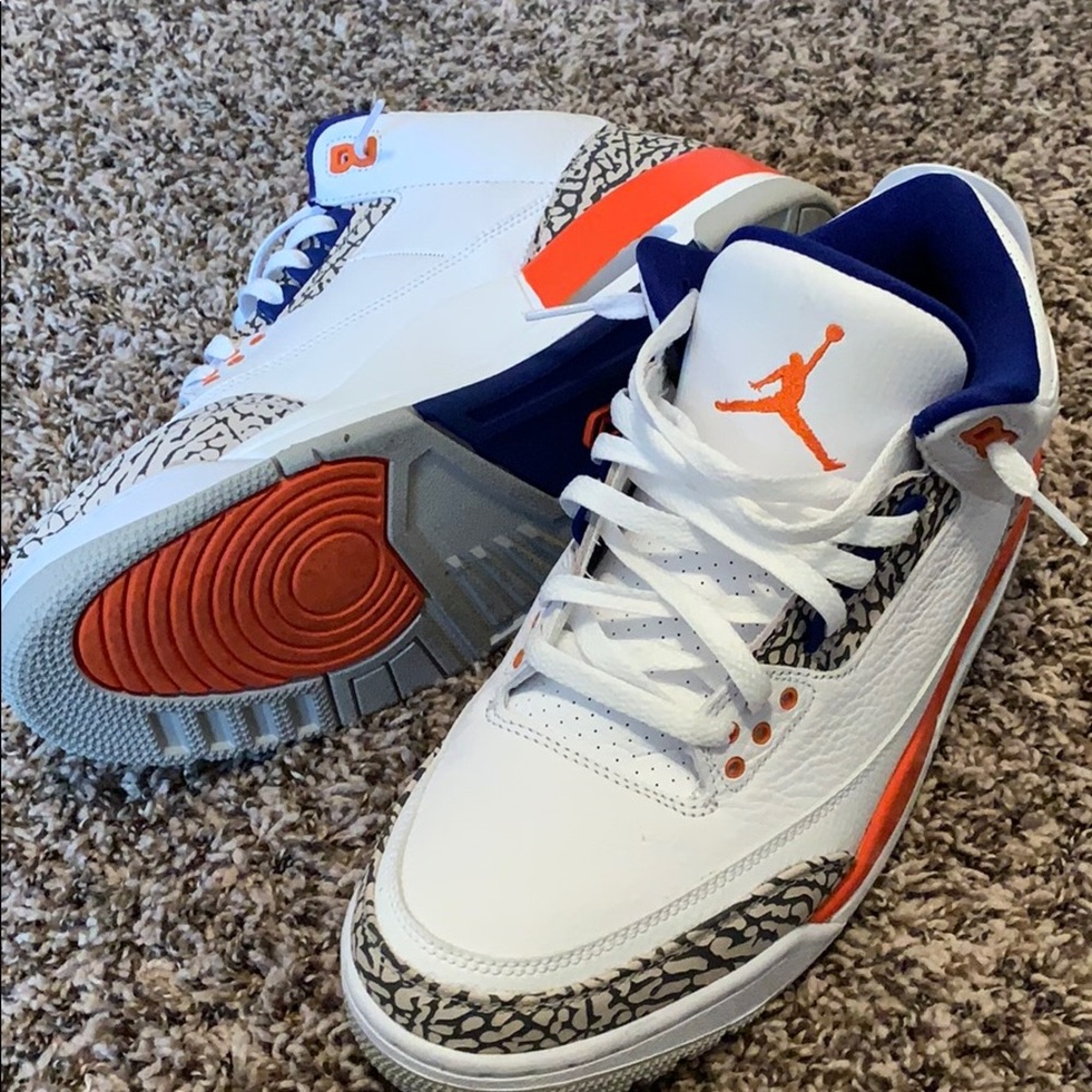 Jordan Knick 3s
